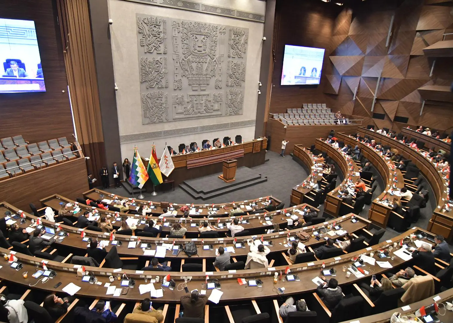 Sesión de interpelación contra Mauricio Medinaceli. Foto: APG